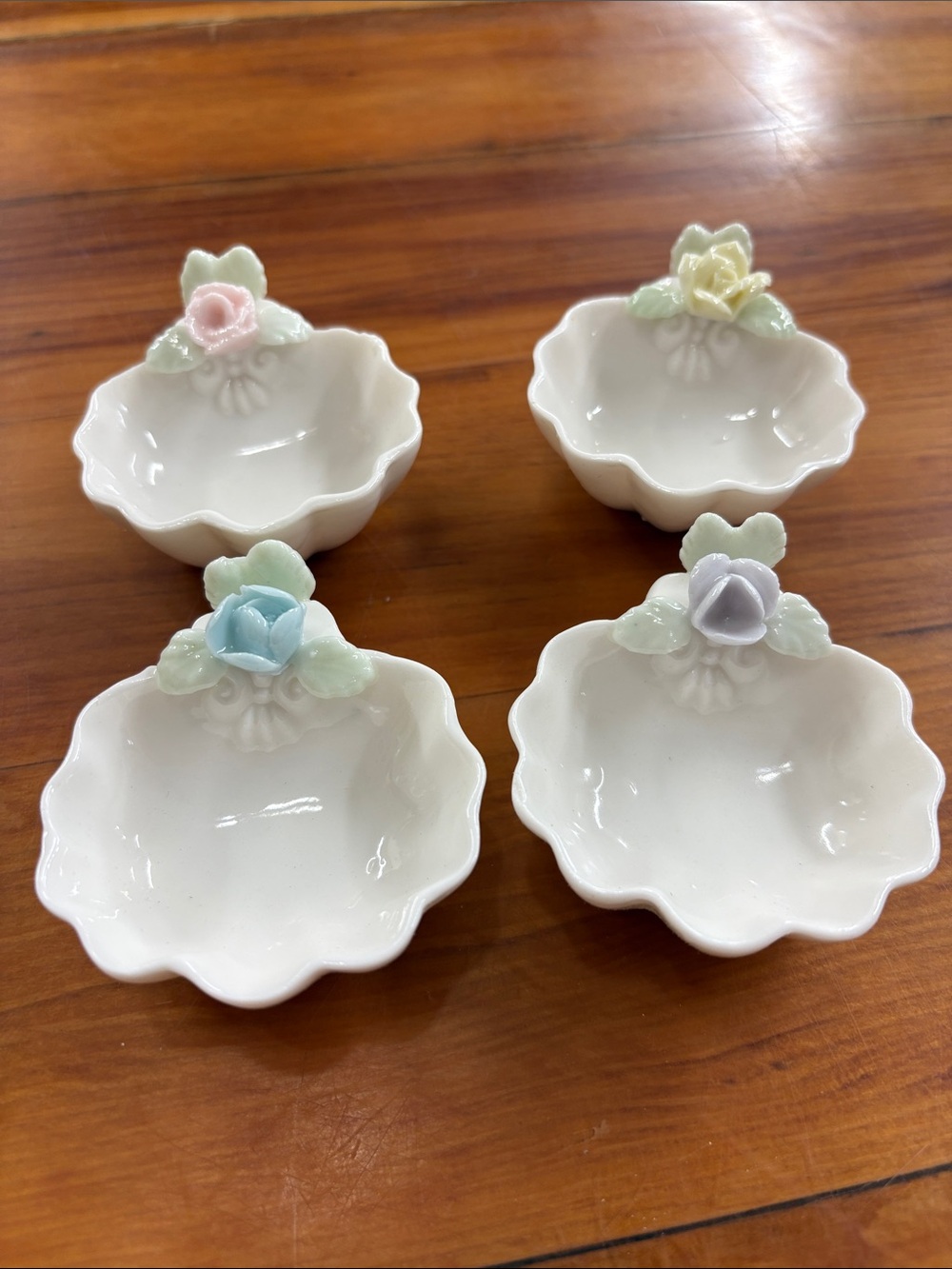 Lenwile Ardalt Salt Cellars set (4) Bone China multi colored flowers  2.5 in.